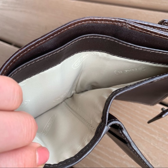 COACH Logo Small Wallet - Picture 7 of 8